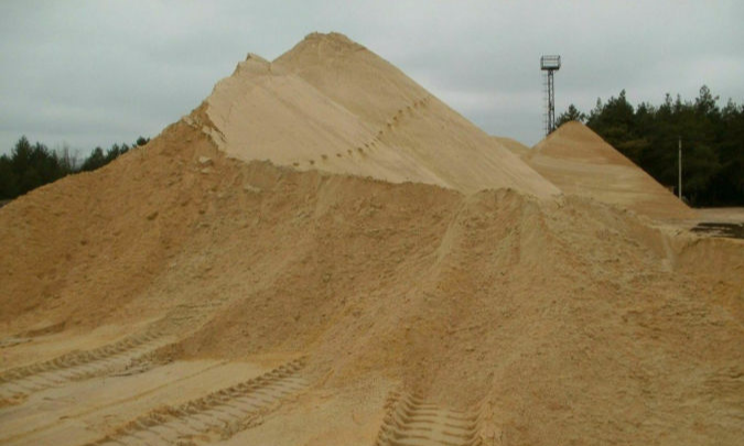 Доставка песка в Ужуре